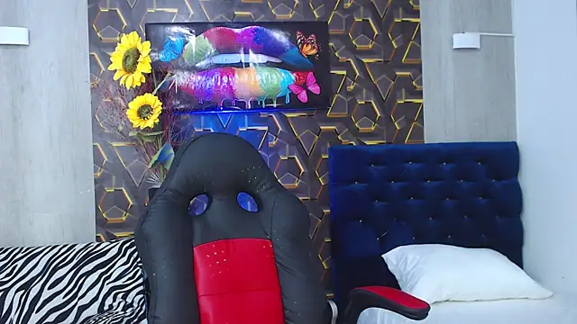 Snapshot of Harry_jhonsson chatting on 10/13/25, 03:12 Harry jhonsson online show from 10/13/25, 03:12