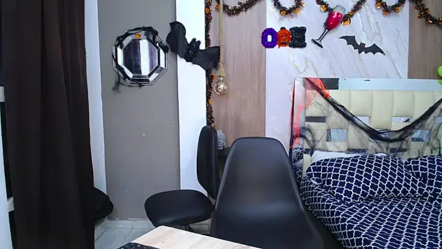 Snapshot of Harry_jhonsson chatting on 10/31/25, 07:04 Harry jhonsson online show from 10/31/25, 07:04