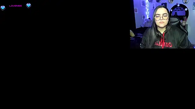 Snapshot of Luise_Meyrink chatting on 02/22/25, 05:23 Luise Meyrink online show from 02/22/25, 05:23