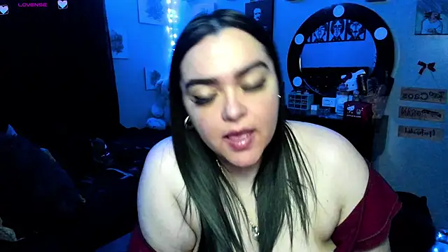 Snapshot of Luise_Meyrink chatting on 03/06/25, 06:30 Luise Meyrink online show from 03/06/25, 06:30