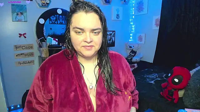 Snapshot of Luise_Meyrink chatting on 03/22/25, 04:03 Luise Meyrink online show from 03/22/25, 04:03