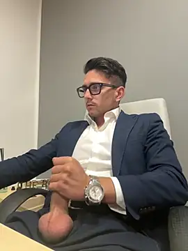 masterboss  online show from 10/24/25, 12:23