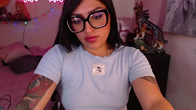 MissDennise online show from 02/28/25, 05:26