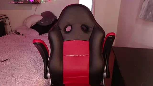 MissDennise online show from 03/06/25, 06:48