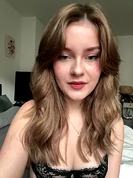 MaribelRiver online show from 12/07/24, 12:35