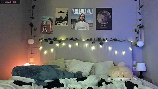 Snapshot of Anisawithlove chatting on 12/03/24, 05:12 Anisawithlove online show from 12/03/24, 05:12