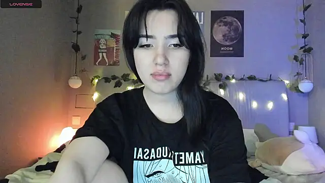 Snapshot of Anisawithlove chatting on 12/06/24, 05:00 Anisawithlove online show from 12/06/24, 05:00