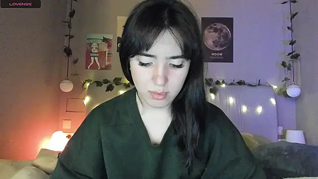 Snapshot of Anisawithlove chatting on 12/14/24, 05:58 Anisawithlove online show from 12/14/24, 05:58