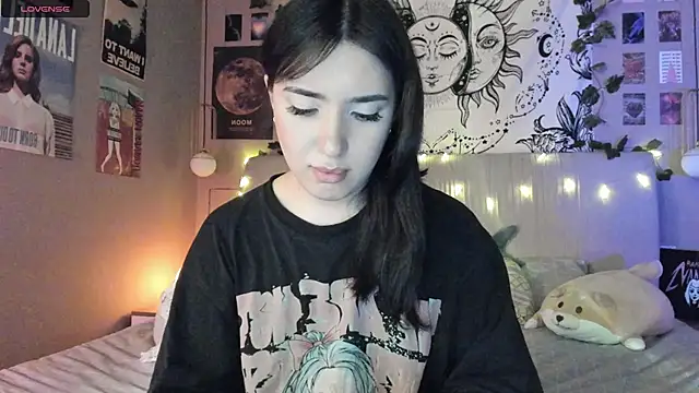 Snapshot of Anisawithlove chatting on 01/15/25, 04:54 Anisawithlove online show from 01/15/25, 04:54