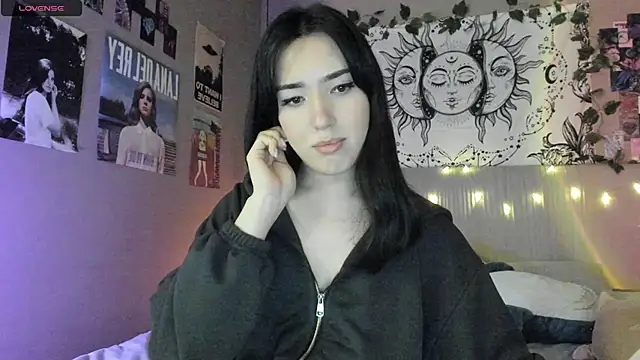 Snapshot of Anisawithlove chatting on 01/31/25, 12:17 Anisawithlove online show from 01/31/25, 12:17