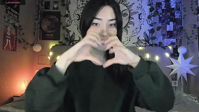 Snapshot of Anisawithlove chatting on 02/14/25, 03:15 Anisawithlove online show from 02/14/25, 03:15