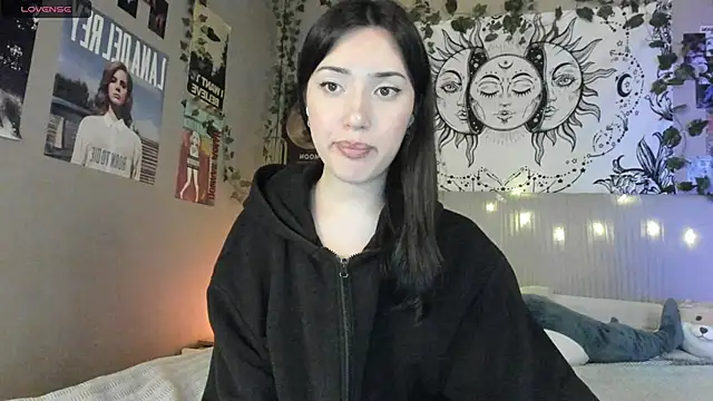 Snapshot of Anisawithlove chatting on 03/18/25, 02:26 Anisawithlove online show from 03/18/25, 02:26