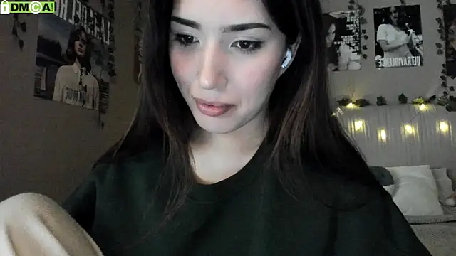 Snapshot of Anisawithlove chatting on 11/14/25, 07:29 Anisawithlove online show from 11/14/25, 07:29