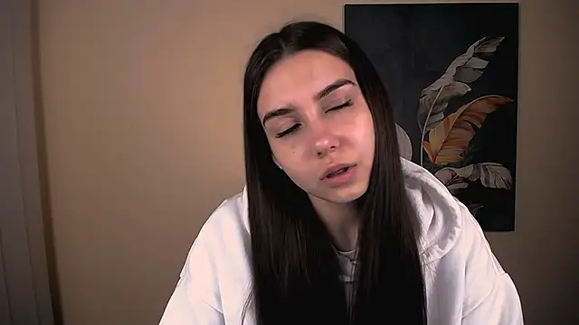 Snapshot of Lili_magic chatting on 10/23/25, 09:41 Lili magic online show from 10/23/25, 09:41