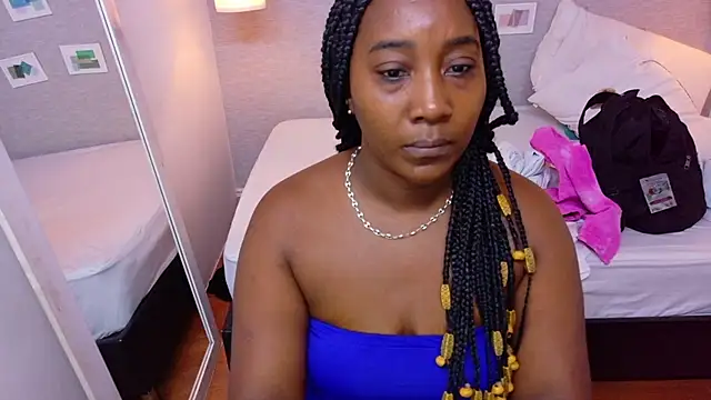 Snapshot of kiara_evanss chatting on 09/15/25, 02:39 kiara evanss online show from 09/15/25, 02:39