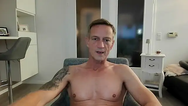 dirks71 online show from 09/08/25, 05:12