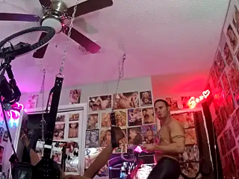 luvs2cumm69 online show from 01/11/25, 02:30