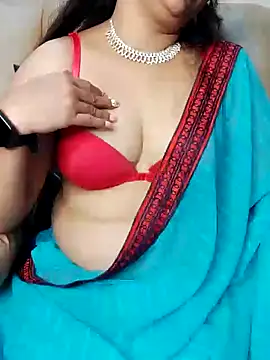 Snapshot of Traditional_Housewife_ chatting on 02/01/25, 04:11 Traditional Housewife  online show from 02/01/25, 04:11
