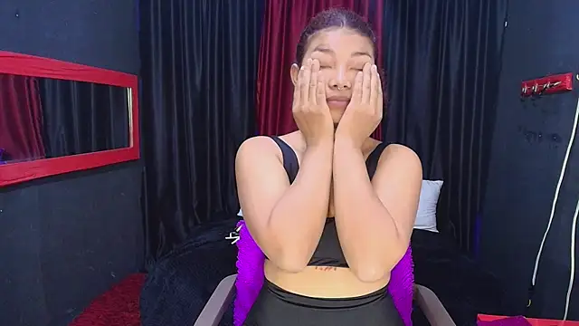 Snapshot of JadaRoberts chatting on 12/06/24, 12:49 JadaRoberts online show from 12/06/24, 12:49