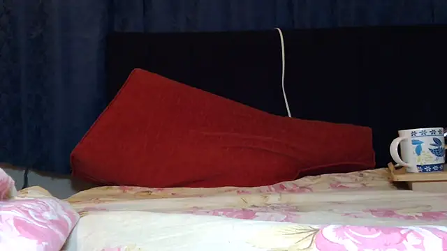 kendalkitty1 online show from 12/14/24, 03:36