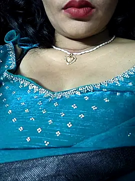 Snapshot of Ritasingh-0461 chatting on 10/19/25, 12:00 Ritasingh-0461 online show from 10/19/25, 12:00