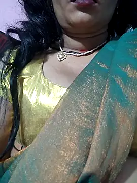 Snapshot of Ritasingh-0461 chatting on 10/20/25, 11:38 Ritasingh-0461 online show from 10/20/25, 11:38