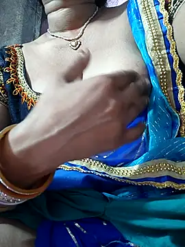 Snapshot of Ritasingh-0461 chatting on 10/22/25, 11:59 Ritasingh-0461 online show from 10/22/25, 11:59