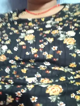 Snapshot of Ritasingh-0461 chatting on 11/04/25, 07:35 Ritasingh-0461 online show from 11/04/25, 07:35