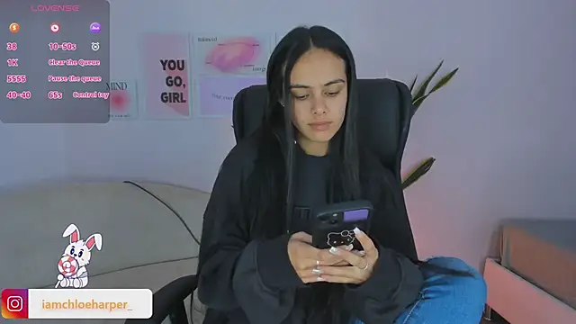 Snapshot of ChloeHarper_ chatting on 01/14/25, 12:56 ChloeHarper online show from 01/14/25, 12:56