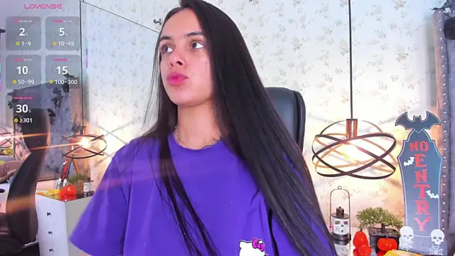 Snapshot of ChloeHarper_ chatting on 10/24/25, 01:40 ChloeHarper online show from 10/24/25, 01:40