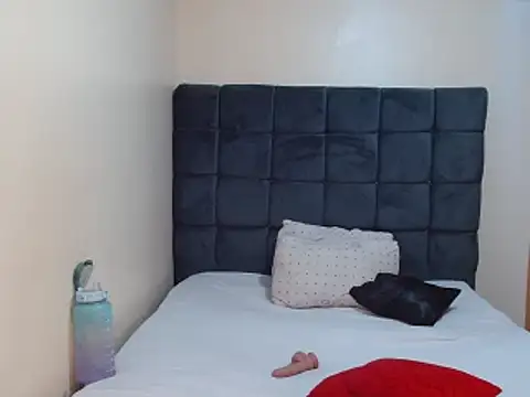 Kimberllie s online show from 03/22/25, 03:41
