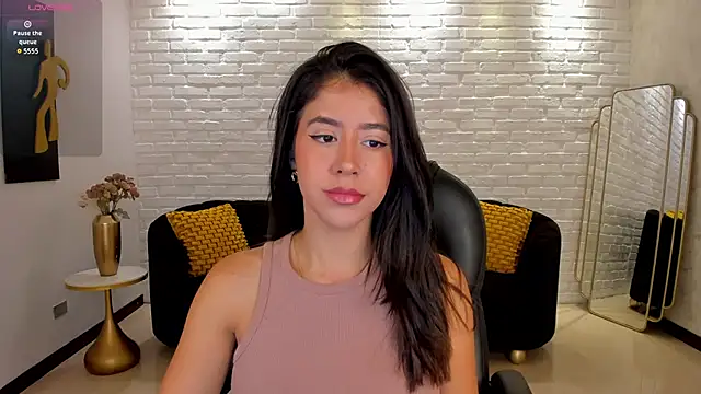 SussanElliot online show from 10/15/25, 09:53