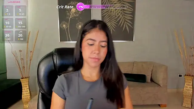 SussanElliot online show from 10/31/25, 10:16