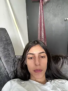 Snapshot of cristel_17 chatting on 12/06/24, 05:00 cristel 17 online show from 12/06/24, 05:00