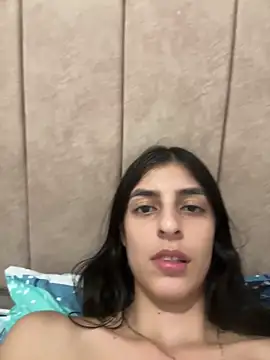 Snapshot of cristel_17 chatting on 12/30/24, 05:26 cristel 17 online show from 12/30/24, 05:26