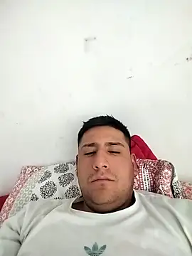 Snapshot of chrilili chatting on 09/30/25, 05:18 chrilili online show from 09/30/25, 05:18