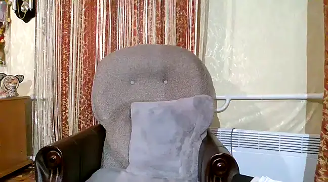 Snapshot of Nezsbudka chatting on 02/21/25, 09:32 Nezsbudka online show from 02/21/25, 09:32