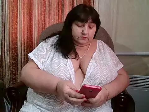 Snapshot of Nezsbudka chatting on 02/25/25, 07:42 Nezsbudka online show from 02/25/25, 07:42