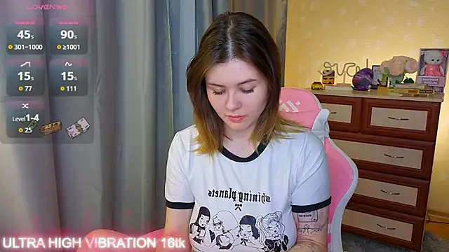 cutie mili online show from 11/18/25, 08:08