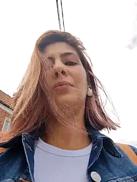 scarlett moore online show from 10/17/25, 02:19