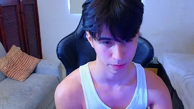 Snapshot of carl_dixon chatting on 10/07/25, 06:05 carl dixon online show from 10/07/25, 06:05