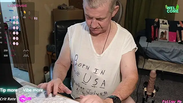 oldnew-63 online show from 11/08/25, 03:07