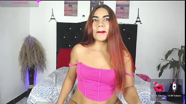 little maleja online show from 10/26/25, 04:18