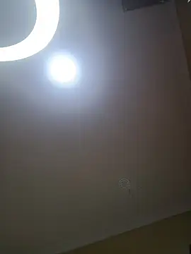 Snapshot of Miss_lisa- chatting on 10/26/25, 07:47 Miss lisa- online show from 10/26/25, 07:47