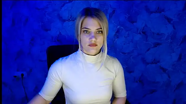 nika gold1 online show from 10/30/25, 03:02