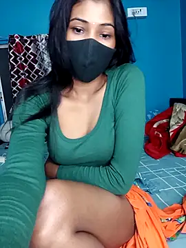 Snapshot of Triha_18 chatting on 02/12/25, 04:55 Triha 18 online show from 02/12/25, 04:55