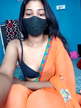Snapshot of Triha_18 chatting on 02/27/25, 07:26 Triha 18 online show from 02/27/25, 07:26