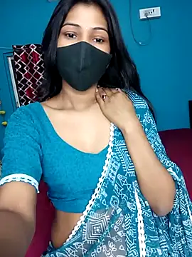 Snapshot of Triha_18 chatting on 03/09/25, 05:39 Triha 18 online show from 03/09/25, 05:39