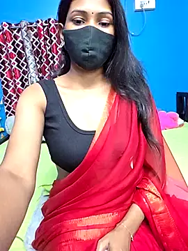 Snapshot of Triha_18 chatting on 11/10/25, 05:56 Triha 18 online show from 11/10/25, 05:56