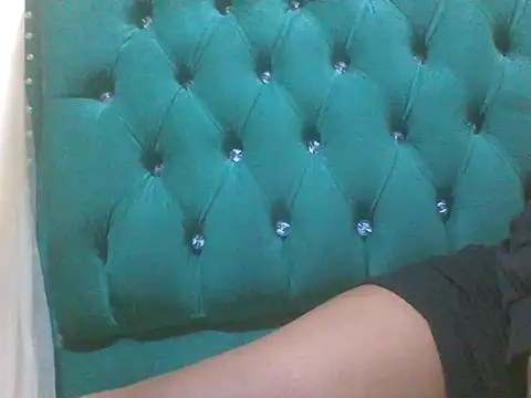 Snapshot of Sexy_Riri chatting on 10/30/25, 11:55 Sexy Riri online show from 10/30/25, 11:55